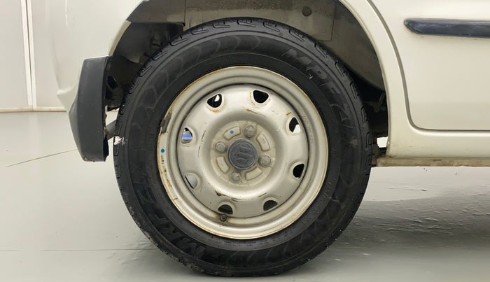 2012 Maruti Zen Estilo LXI CNG, CNG, Manual, 1,03,141 km, Right Rear Wheel