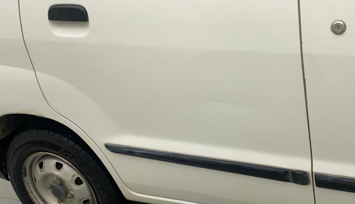 2012 Maruti Zen Estilo LXI CNG, CNG, Manual, 1,03,141 km, Right rear door - Slightly dented