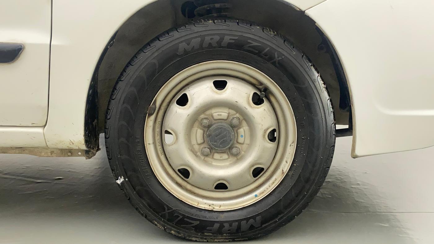 2012 Maruti Zen Estilo LXI CNG, CNG, Manual, 1,03,141 km, Right Front Wheel