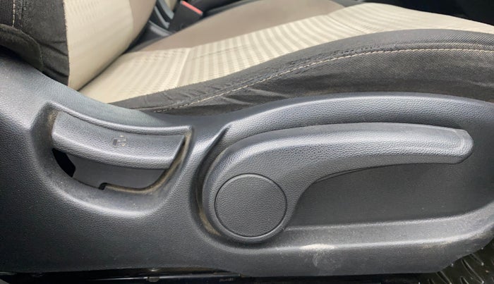 2018 Hyundai Elite i20 ASTA 1.4 CRDI (O), Diesel, Manual, 70,503 km, Driver Side Adjustment Panel