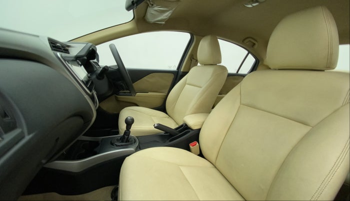 2017 Honda City 1.5L I-VTEC V MT, Petrol, Manual, 32,762 km, Right Side Front Door Cabin