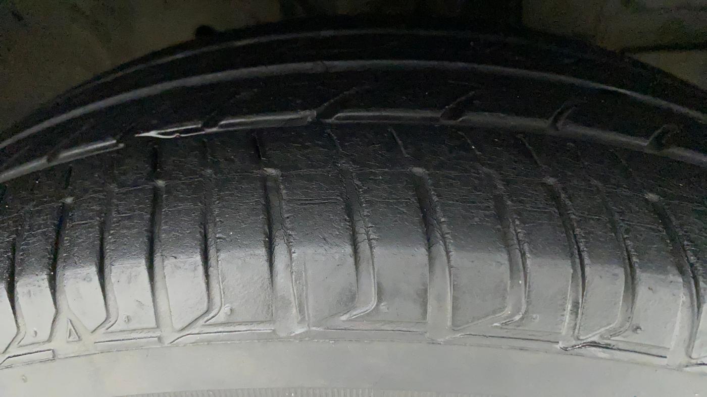 2017 Honda City 1.5L I-VTEC V MT, Petrol, Manual, 32,762 km, Right Front Tyre Tread