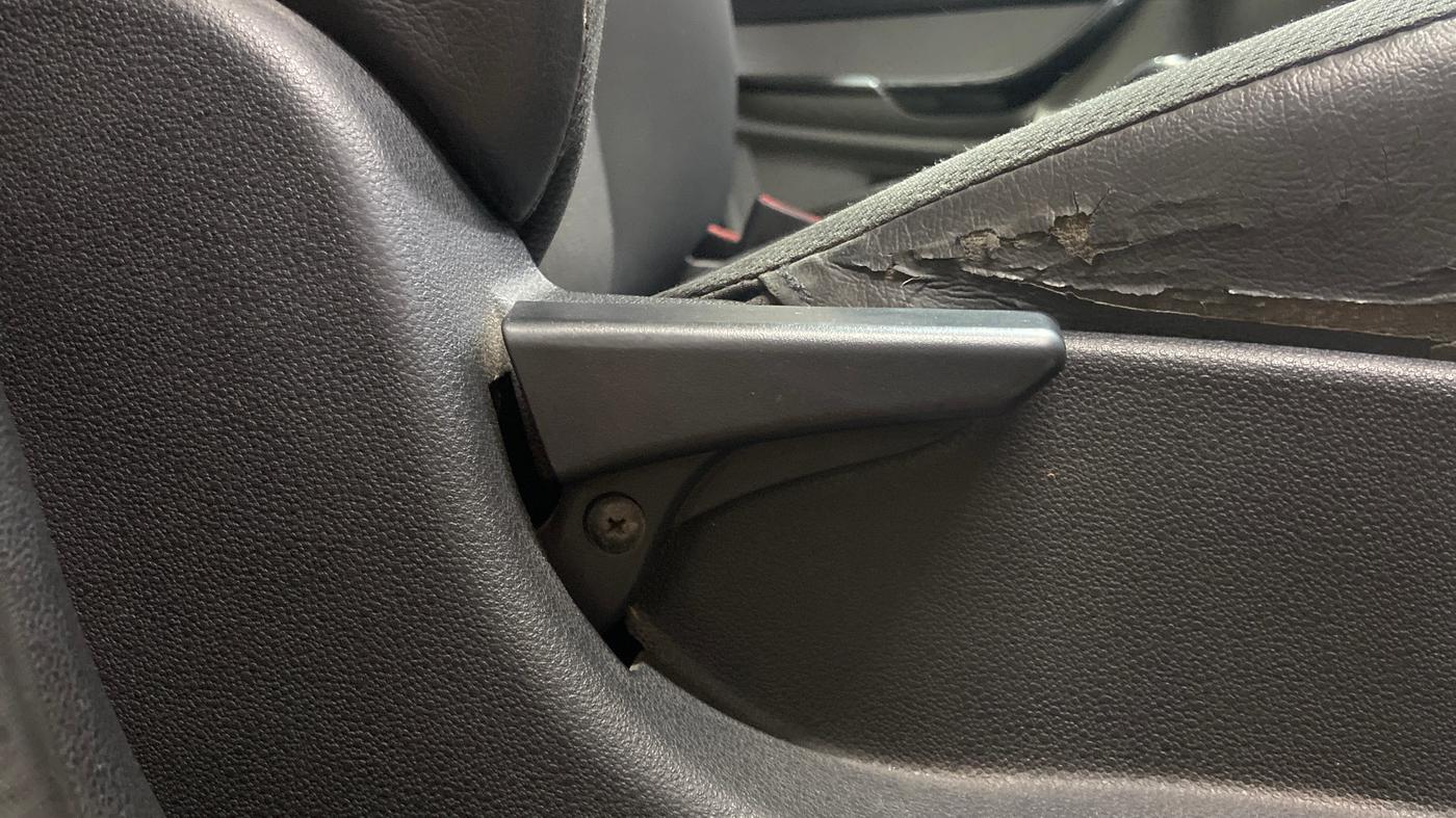 2018 Tata Tiago XT PETROL, Petrol, Manual, 69,042 km, Driver Side Adjustment Panel
