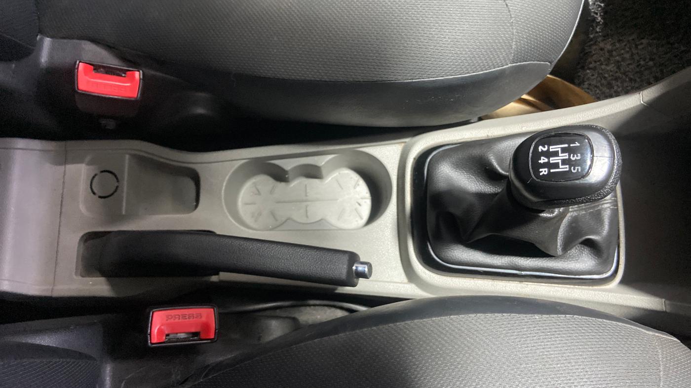 2018 Tata Tiago XT PETROL, Petrol, Manual, 69,042 km, Gear Lever