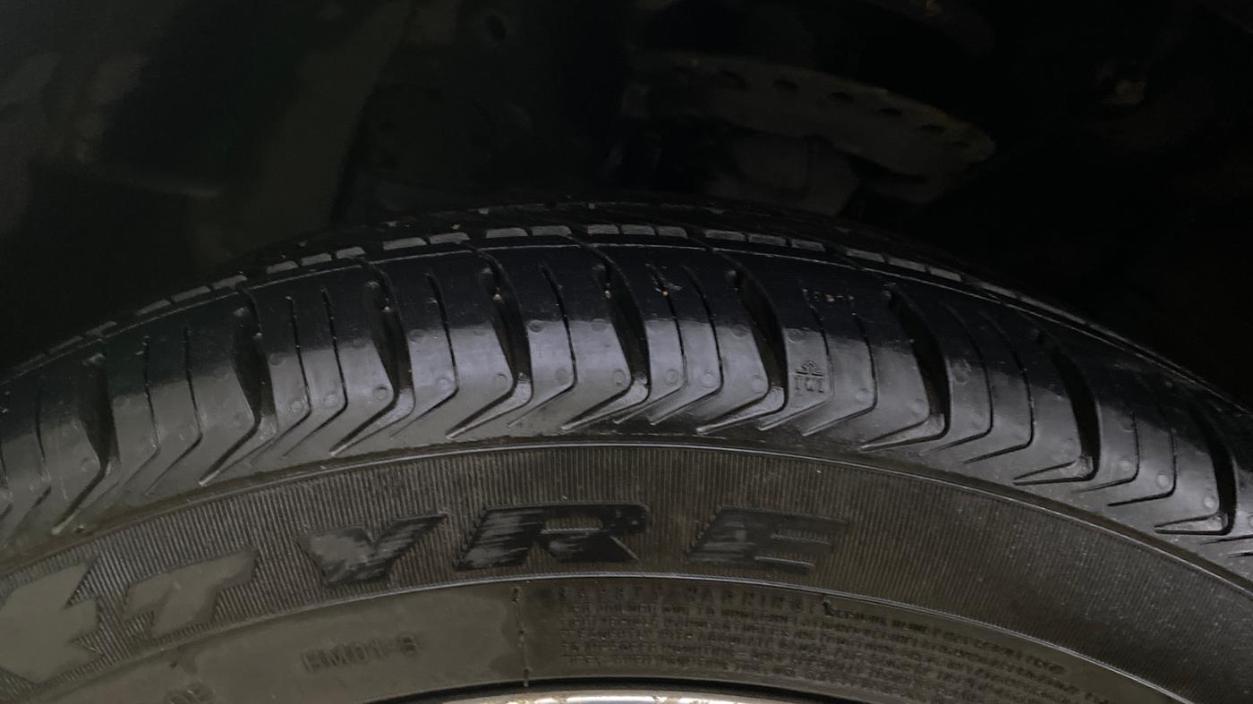 2015 Hyundai Elite i20 ASTA 1.2, Petrol, Manual, 58,187 km, Left Front Tyre Tread