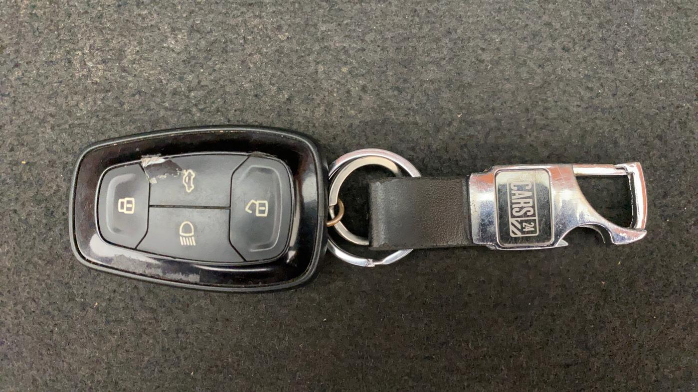 2018 Tata NEXON XZA PLUS PETROL, Petrol, Automatic, 70,030 km, Key Close Up