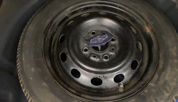 2018 Maruti Dzire VXI AMT, Petrol, Automatic, 38,169 km, Spare Tyre