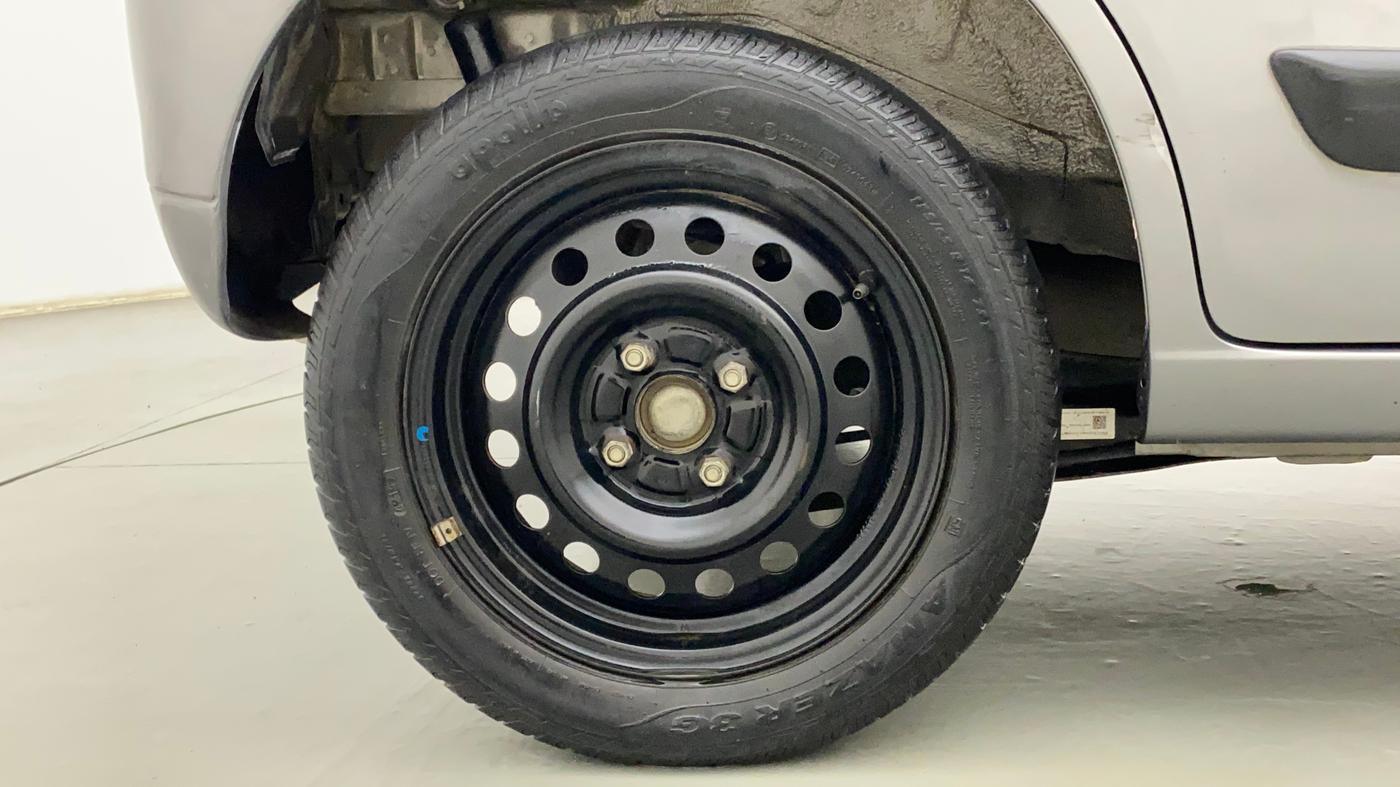 2014 Maruti Wagon R 1.0 VXI, Petrol, Manual, 65,240 km, Right Rear Wheel
