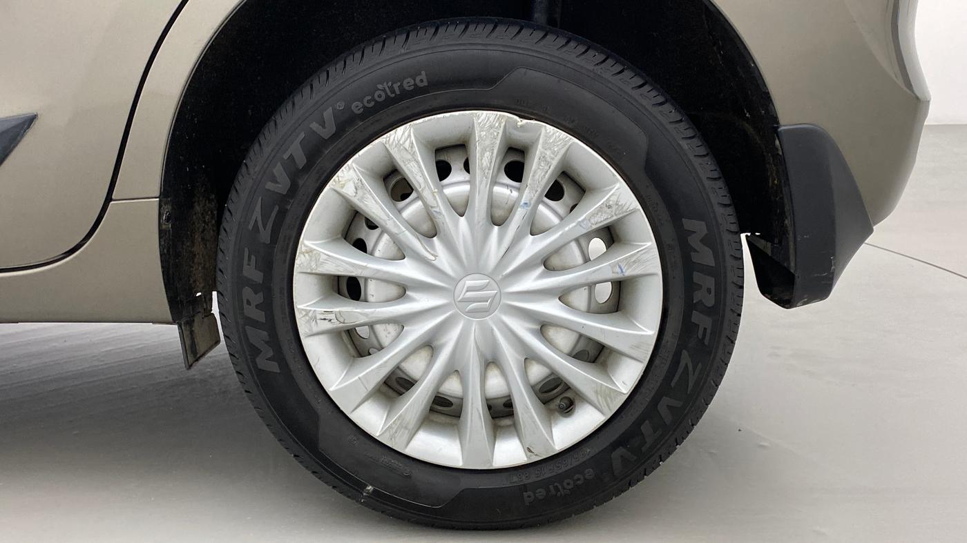 2021 Maruti Baleno SIGMA PETROL 1.2, Petrol, Manual, 30,786 km, Left Rear Wheel