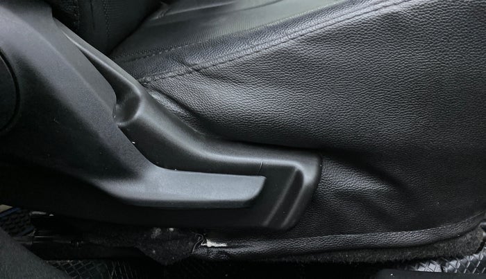 2021 Maruti Baleno SIGMA PETROL 1.2, Petrol, Manual, 30,786 km, Driver Side Adjustment Panel