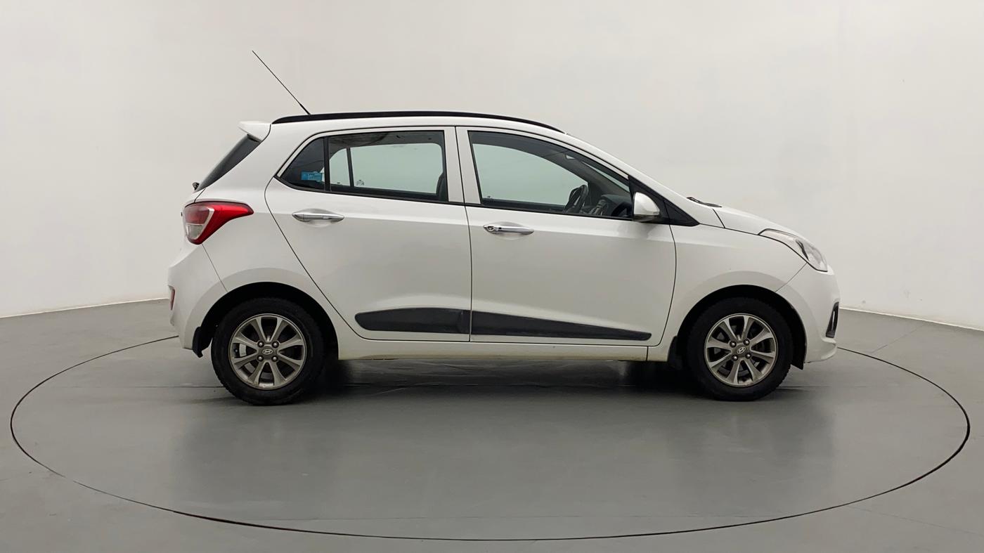 2015 Hyundai Grand i10 ASTA (O) 1.2 KAPPA VTVT, Petrol, Manual, 65,294 km, Right Side