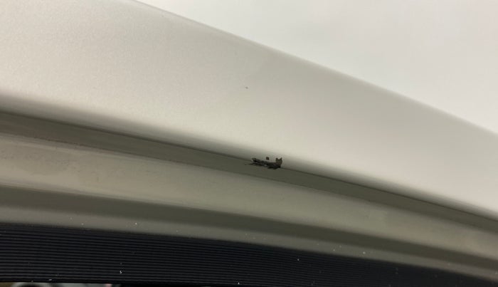 2011 Hyundai Eon ERA, Petrol, Manual, 1,00,033 km, Right A pillar - Minor scratches
