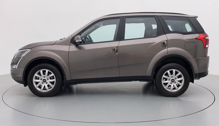 2020 Mahindra XUV500 W9, Diesel, Manual, 11,283 km, Left Side