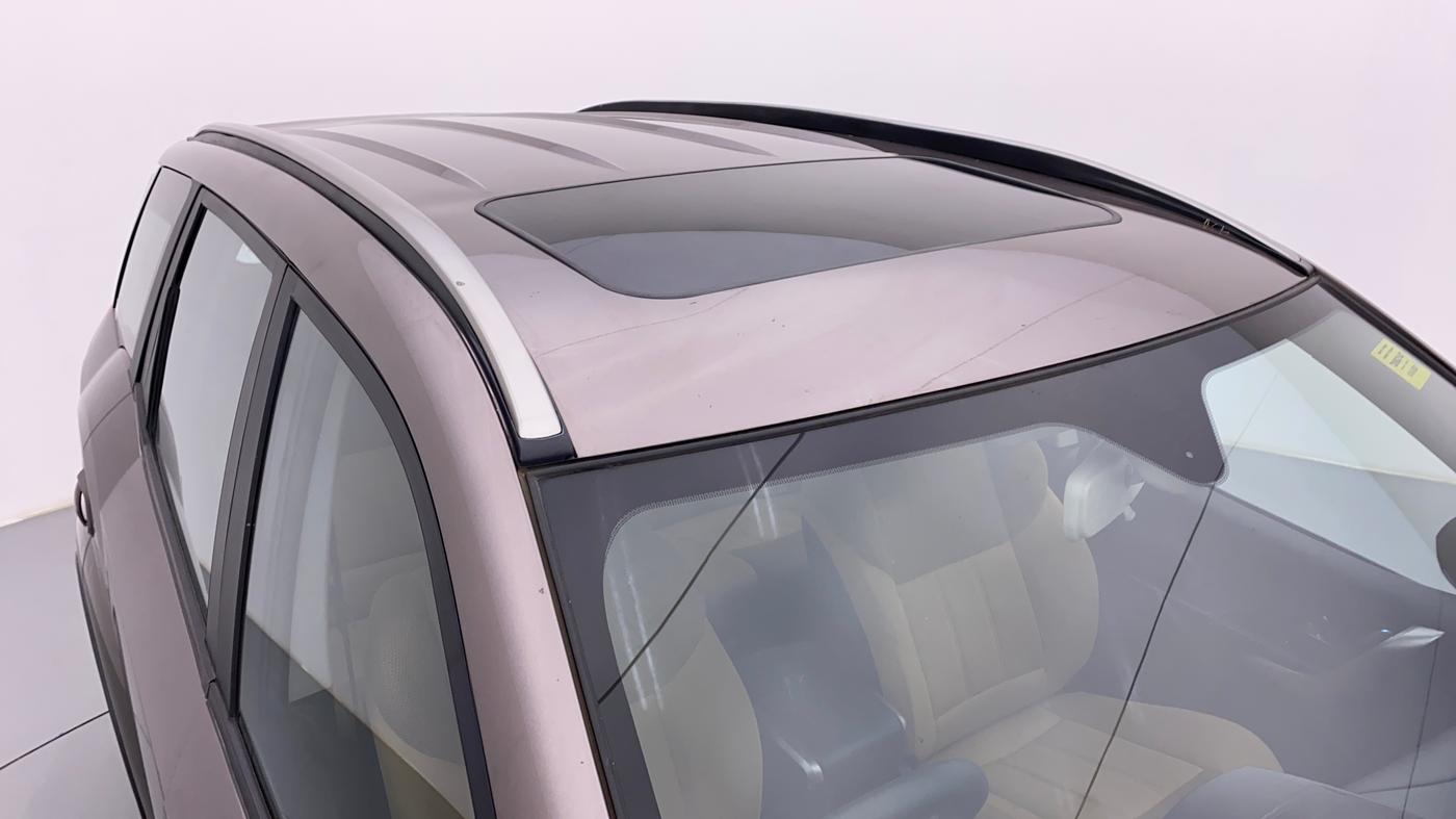 2020 Mahindra XUV500 W9, Diesel, Manual, 11,283 km, Roof