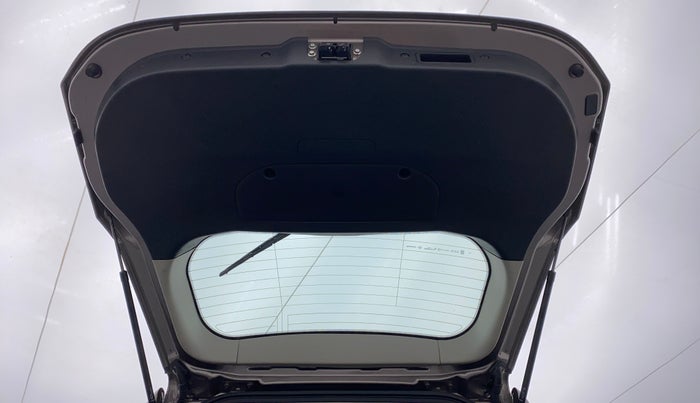 2020 Mahindra XUV500 W9, Diesel, Manual, 11,283 km, Boot Door Open