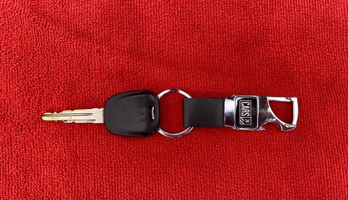 2015 Maruti Alto 800 LXI, Petrol, Manual, 70,861 km, Key Close Up