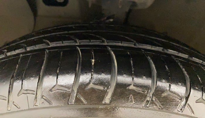 2023 Hyundai AURA SX PLUS 1.2 AMT, Petrol, Automatic, 18,474 km, Left Front Tyre Tread