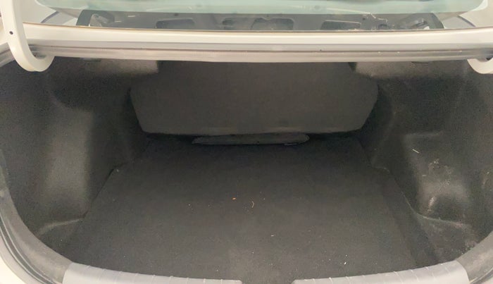 2023 Hyundai AURA SX PLUS 1.2 AMT, Petrol, Automatic, 18,474 km, Boot Inside