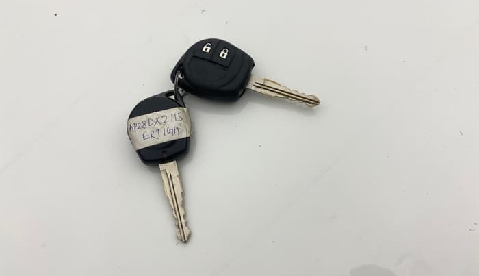 2014 Maruti Ertiga ZDI, Diesel, Manual, 81,227 km, Key Close Up