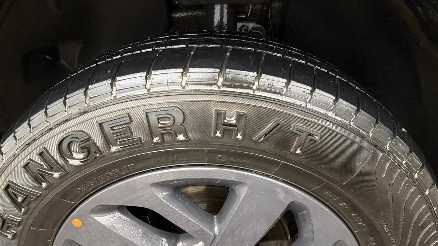 2022 Tata Harrier XTA PLUS 2.0L KRYOTEC DARK EDITION, Diesel, Automatic, 68,413 km, Left Front Tyre Tread