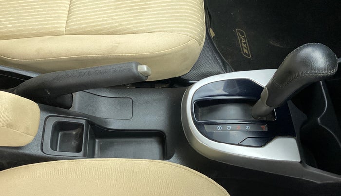 2019 Honda Jazz 1.2 VX AT, Petrol, Automatic, 21,266 km, Gear Lever