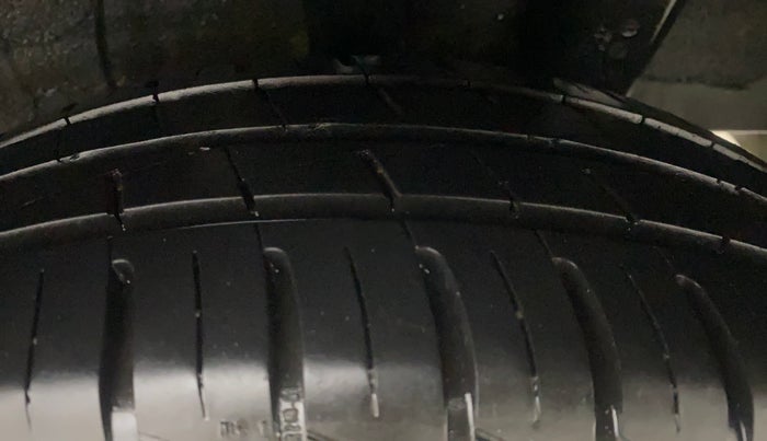 2023 Hyundai GRAND I10 NIOS MAGNA AMT 1.2 KAPPA VTVT, Petrol, Automatic, 7,137 km, Left Rear Tyre Tread