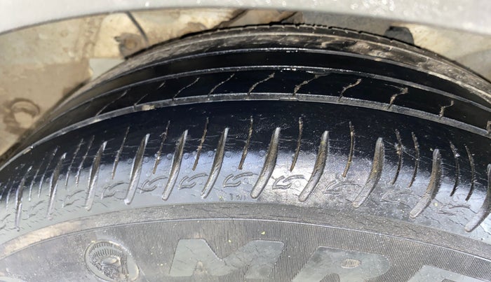 2021 Hyundai VENUE SX 1.0 TURBO, Petrol, Manual, 45,446 km, Left Rear Tyre Tread