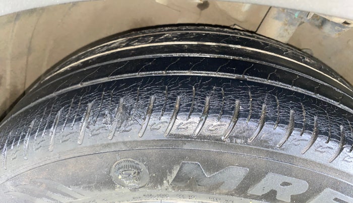 2021 Hyundai VENUE SX 1.0 TURBO, Petrol, Manual, 45,446 km, Left Front Tyre Tread