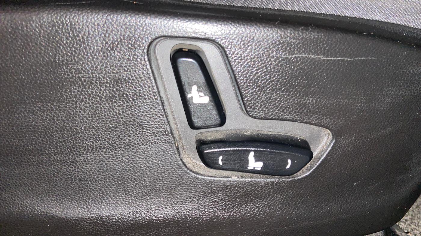 2021 MG HECTOR SHARP 1.5 PETROL CVT, Petrol, Automatic, 42,407 km, Driver Side Adjustment Panel