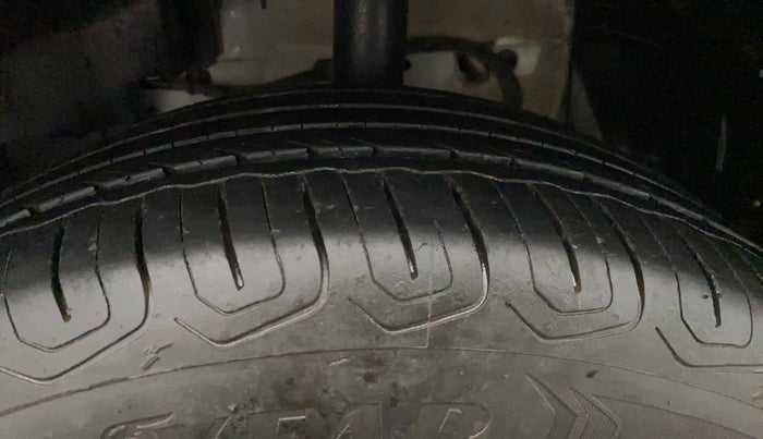 2024 Tata NEXON FEARLESS SUNROOF DUAL TONE 1.2 PETROL, Petrol, Manual, 28,669 km, Left Front Tyre Tread