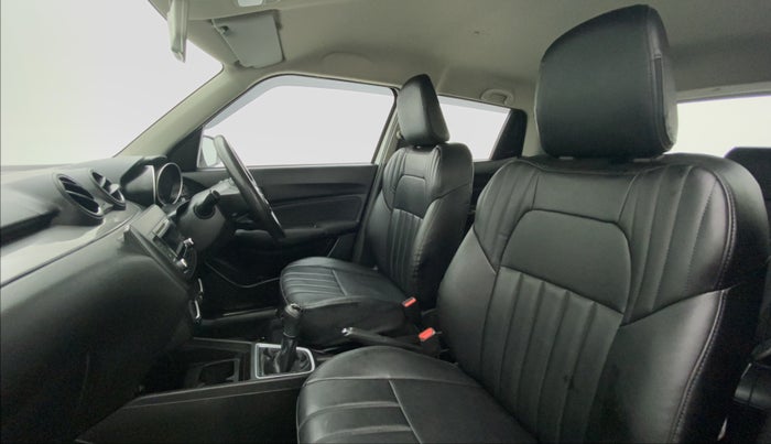 2020 Maruti Swift VXI, Petrol, Manual, 17,025 km, Right Side Front Door Cabin