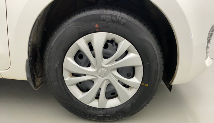 2020 Maruti Swift VXI, Petrol, Manual, 17,025 km, Right Front Wheel