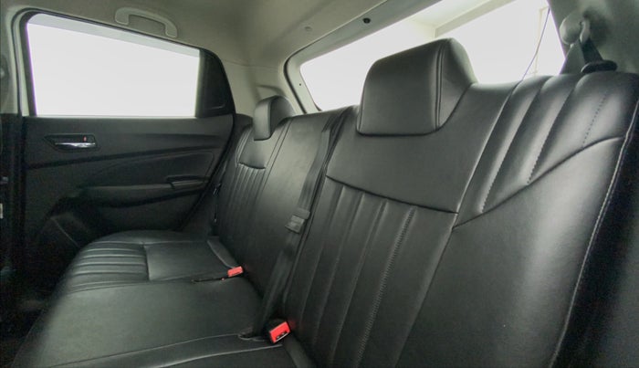 2020 Maruti Swift VXI, Petrol, Manual, 17,025 km, Right Side Rear Door Cabin