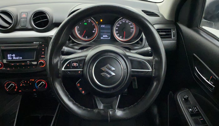 2020 Maruti Swift VXI, Petrol, Manual, 17,025 km, Steering Wheel Close Up