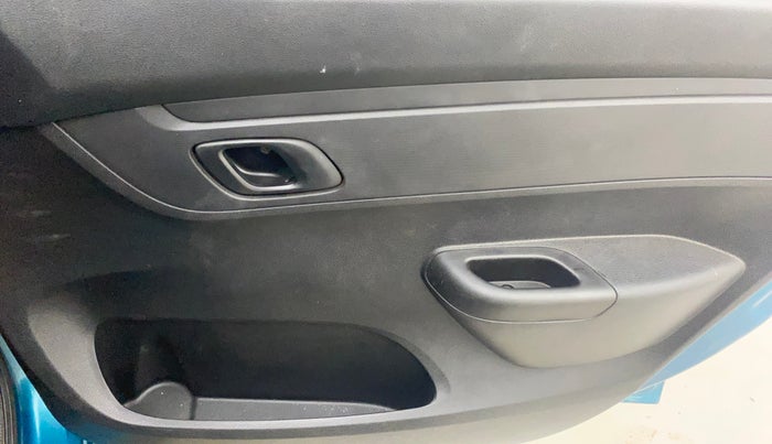 2020 Renault Kwid NEOTECH RXL 1.0 MT, Petrol, Manual, 41,516 km, Driver Side Door Panels Control