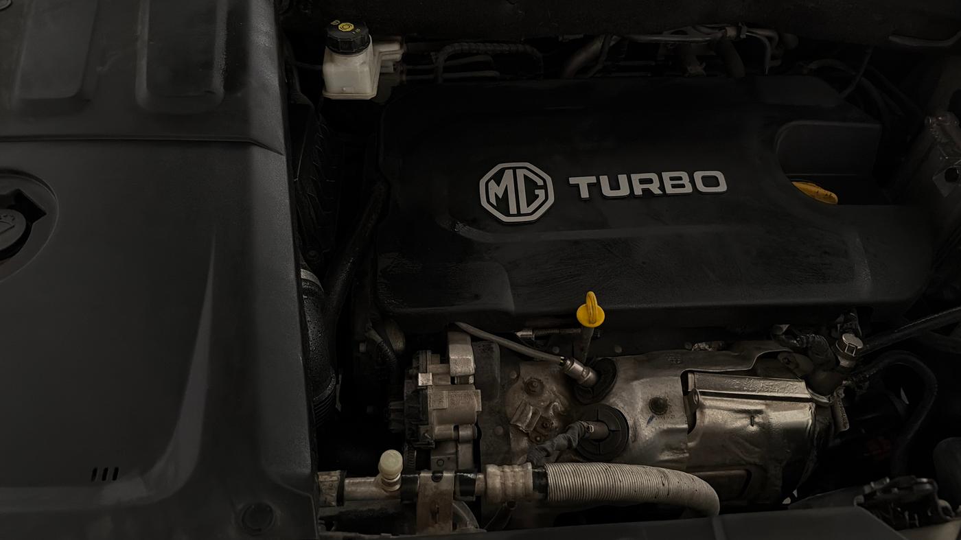2022 MG HECTOR PLUS SHARP 2.0 DIESEL TURBO MT 6-STR, Diesel, Manual, 45,115 km, Engine View - Right