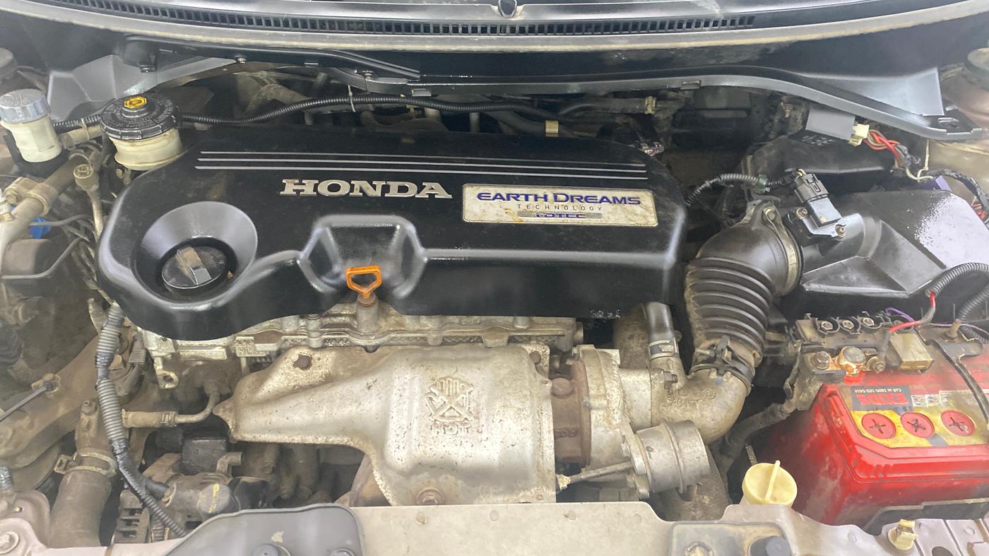 2014 Honda Mobilio 1.5L I-DTEC S, Diesel, Manual, 1,20,361 km, Engine View