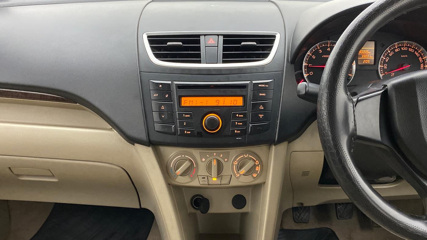 2014 Maruti Swift Dzire VXI, Petrol, Manual, 39,070 km, Air Conditioner