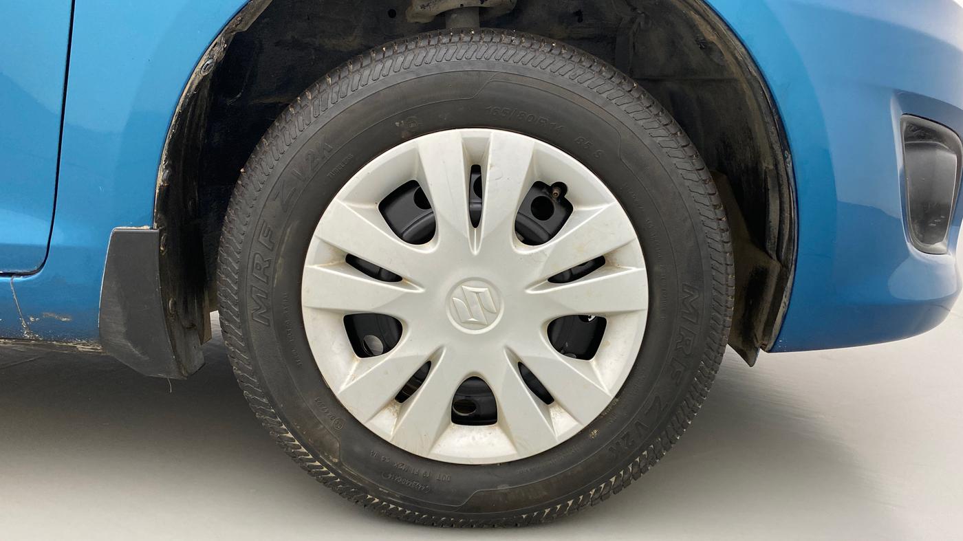 2014 Maruti Swift Dzire VXI, Petrol, Manual, 39,070 km, Right Front Wheel