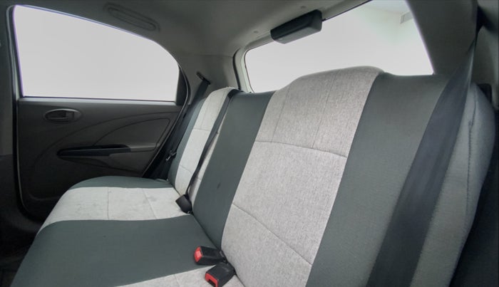 2011 Toyota Etios Liva G, Petrol, Manual, 28,822 km, Right Side Rear Door Cabin