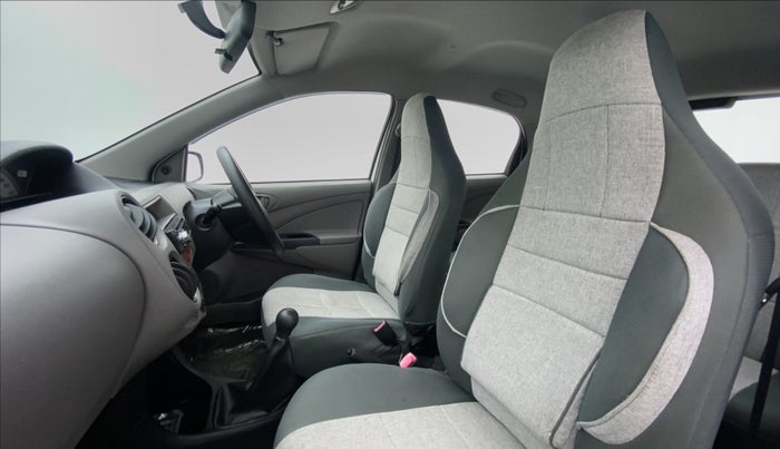 2011 Toyota Etios Liva G, Petrol, Manual, 28,822 km, Right Side Front Door Cabin