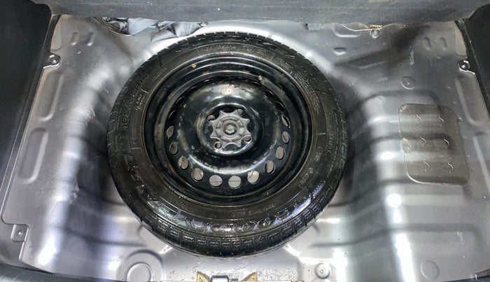 2018 Hyundai Grand i10 SPORTZ 1.2 KAPPA VTVT, Petrol, Manual, 28,992 km, Spare Tyre