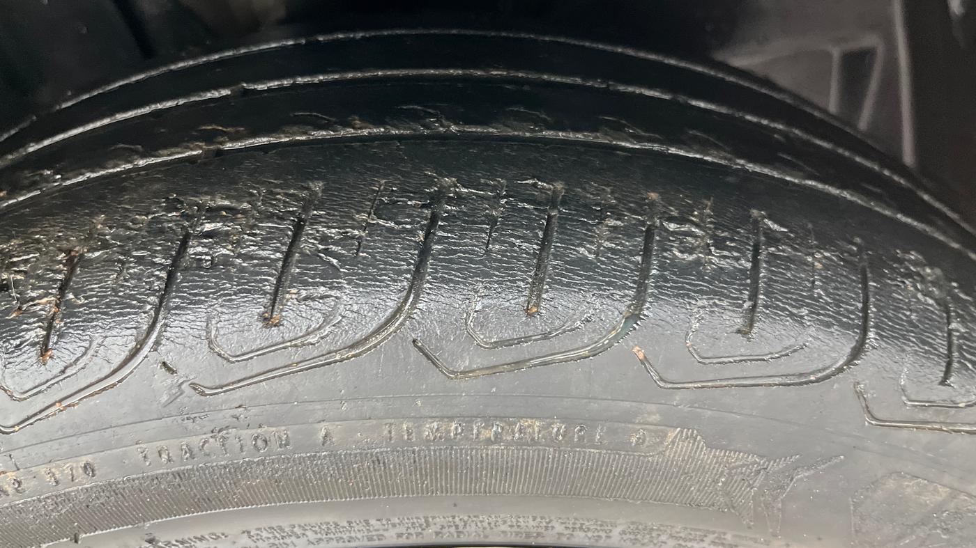 2021 Tata ALTROZ XT DIESEL, Diesel, Manual, 63,691 km, Right Front Tyre Tread