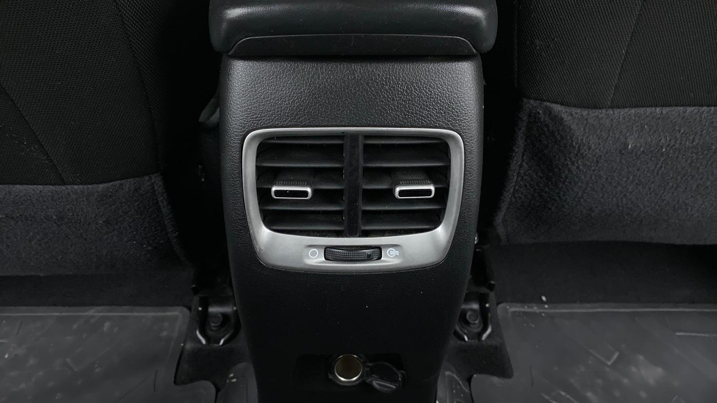 2019 Hyundai VENUE 1.0 TURBO GDI SX+ AT, Petrol, Automatic, 34,102 km, Rear AC Vents