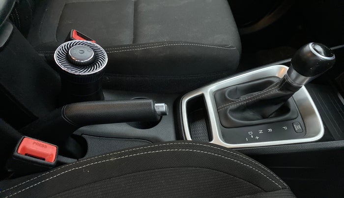 2019 Hyundai VENUE 1.0 TURBO GDI SX+ AT, Petrol, Automatic, 34,102 km, Gear Lever