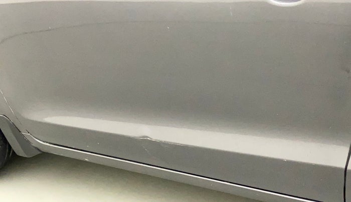 2018 Maruti Baleno ALPHA CVT PETROL 1.2, Petrol, Automatic, 71,660 km, Front passenger door - Slightly dented