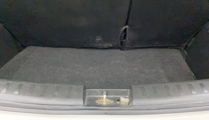 2017 Maruti Swift VXI, Petrol, Manual, 59,068 km, Boot Inside