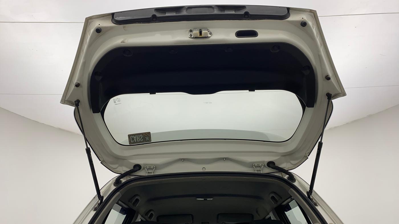 2017 Maruti Swift VXI, Petrol, Manual, 59,068 km, Boot Door Open