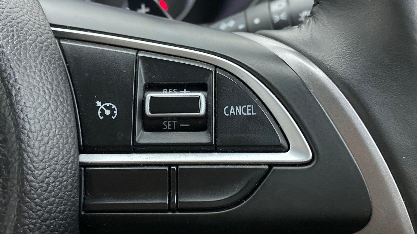 2022 Maruti BREZZA ZXI + AT SMART HYBRID, Petrol, Automatic, 5,962 km, Adaptive Cruise Control