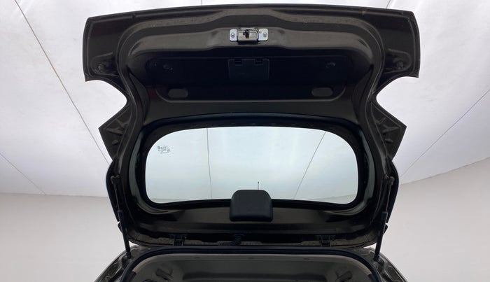 2018 Renault Kwid CLIMBER 1.0 AMT, Petrol, Automatic, 22,263 km, Boot Door Open